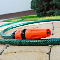 Wąż ogrodowy 3-warstwowy – Economic 1-2 cala 20 m + zraszacz + złączki + przyłącze - zestaw - Cellfast foto 3