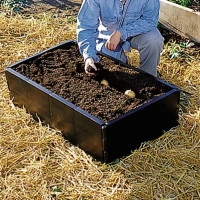 Mini grządka z tworzywa 97,5 x 51 x 25 cm – Garland 2