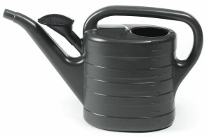 Konewka plastikowa Classic czarna – 10 l – wygodne podlewanie i zraszanie – Lamela