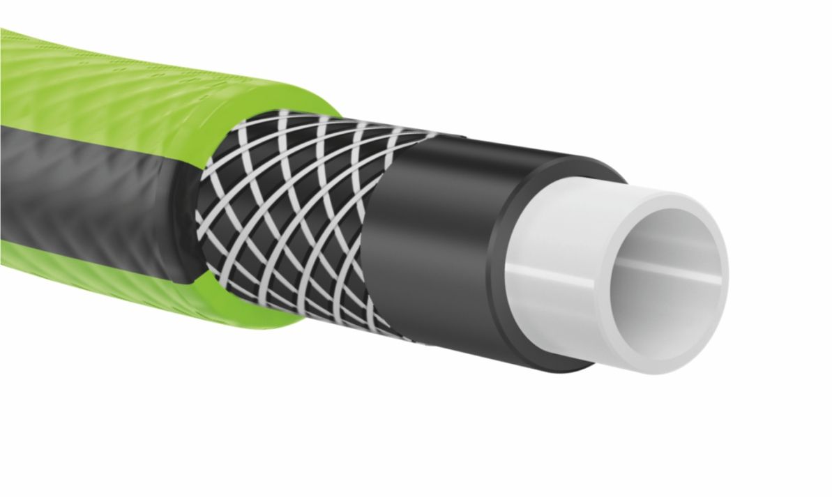 Odporny na skręcenia wąż Cellfast Quattro